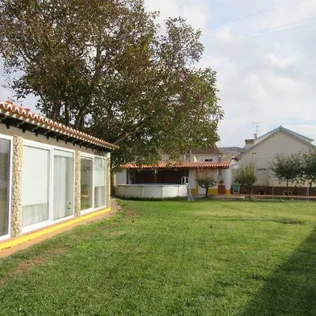 Quintal Do Freixo - *